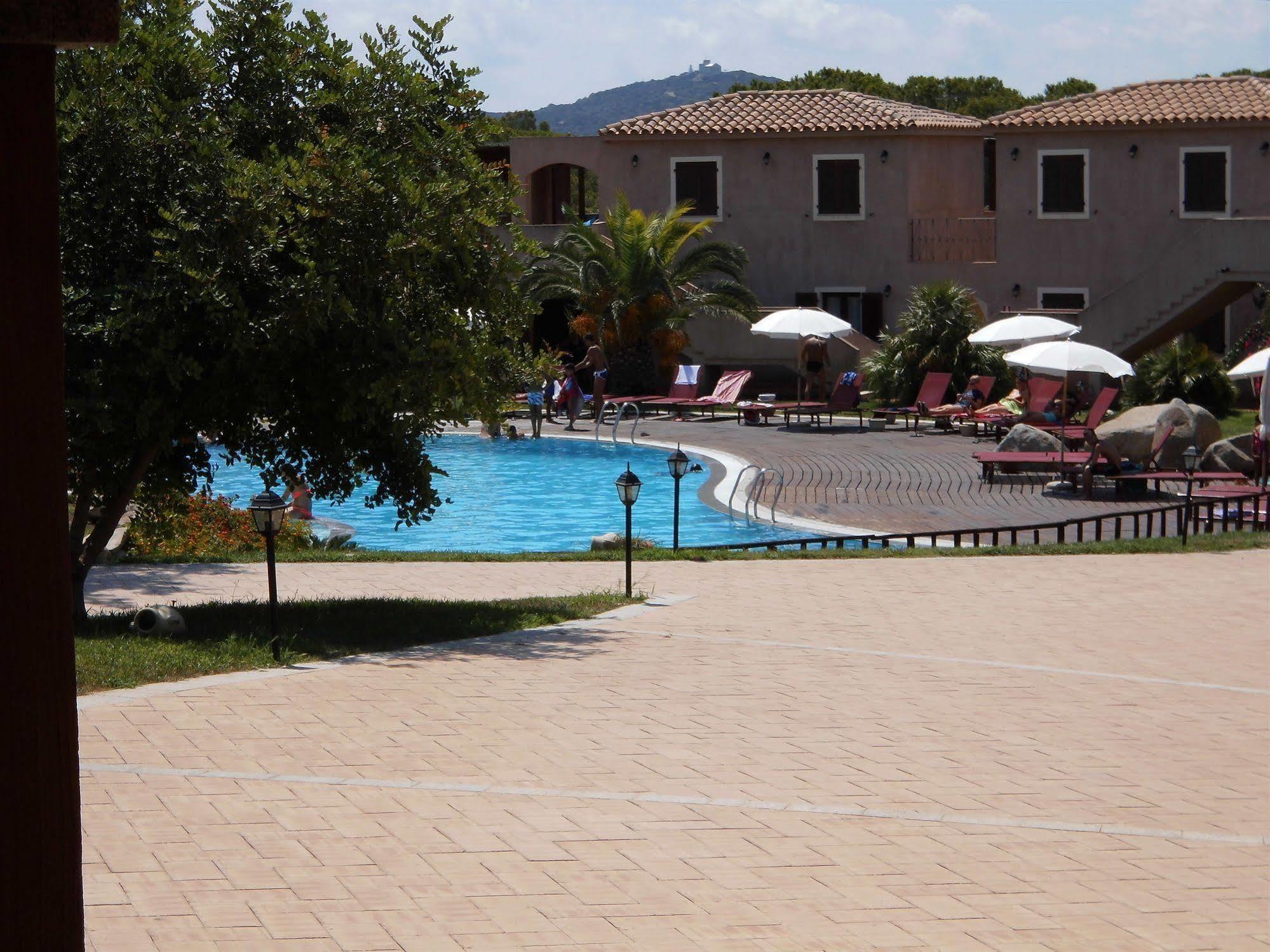 S'Incantu Resort Villasimius Exterior photo