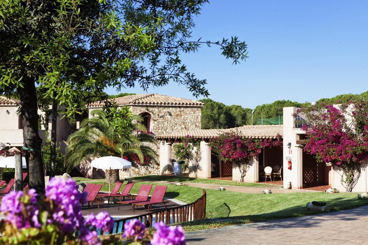 S'Incantu Resort Villasimius Exterior photo
